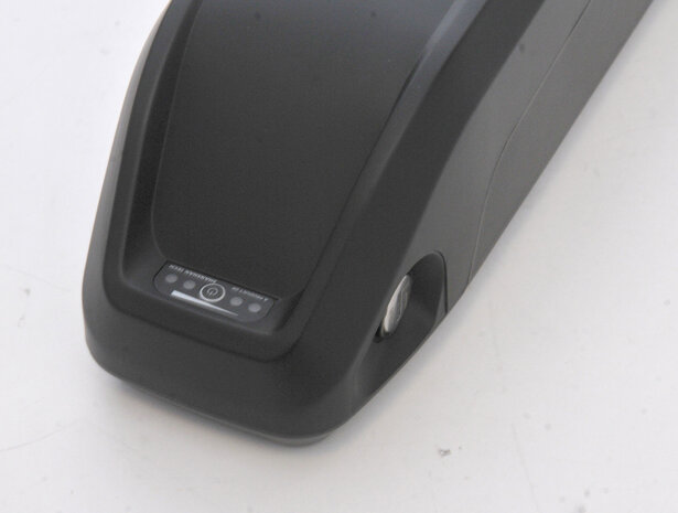 Hailong 36 volt  13 Ah met houder en sleutel
