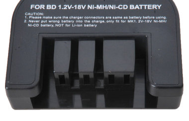 Black & Decker schuifaccu lader voor Li ion 14,4 en 18 volt