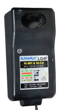 Klauke LG4F acculader