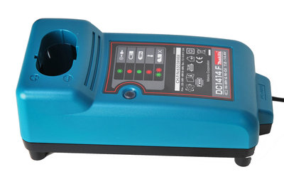 Makita snellader  7,2-14,4 volt   DC 1414 NIEUW maar op=op komt niet meer terug